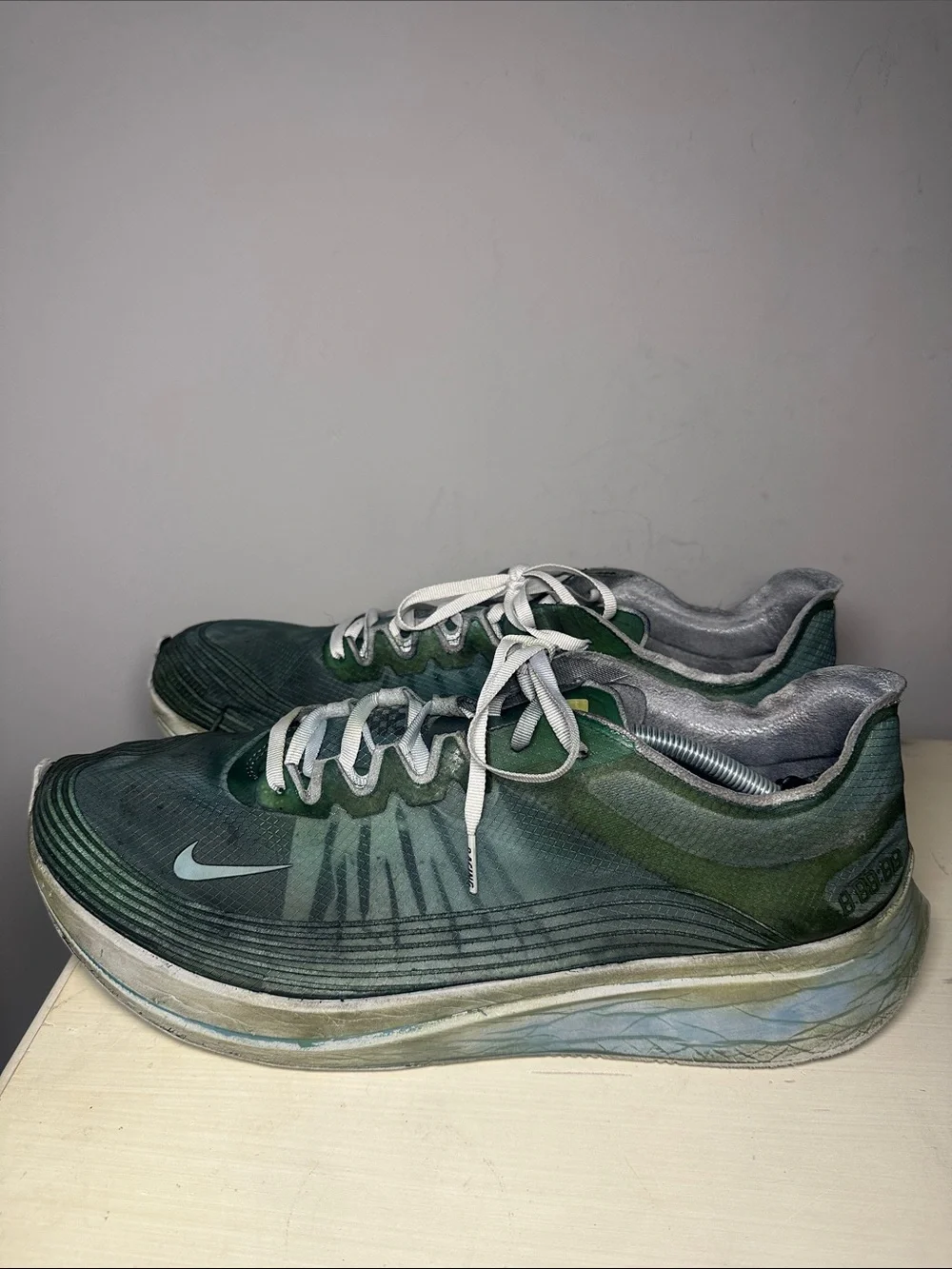Nike zoom fly sp racing Men’s Dark Green and White Running Sneakers